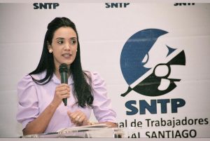 Johanna Benoit, secretaria general SNTP, filial Santiago