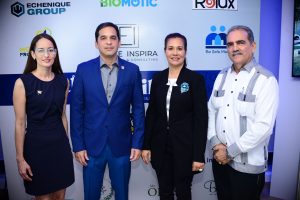 Mariel-Acuna-Alberto-Bogaert-Ana-Maria-Ramos-y-Arturo-Espinal
