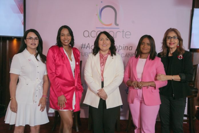1- Principal .... Dra. Ircania García, Dra. Ornelia Cordero, Emelyn Baldera, presidente de Acroarte, Millizen Uribe y Olga Lara.