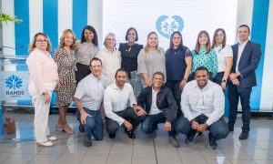 Grupo de colaboradores del Grupo Ramos