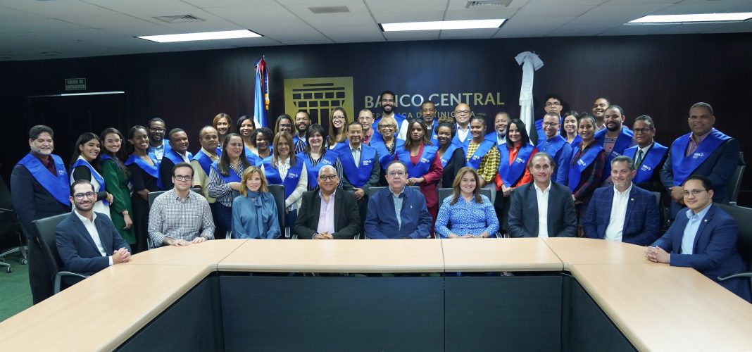 XIV diplomado economia