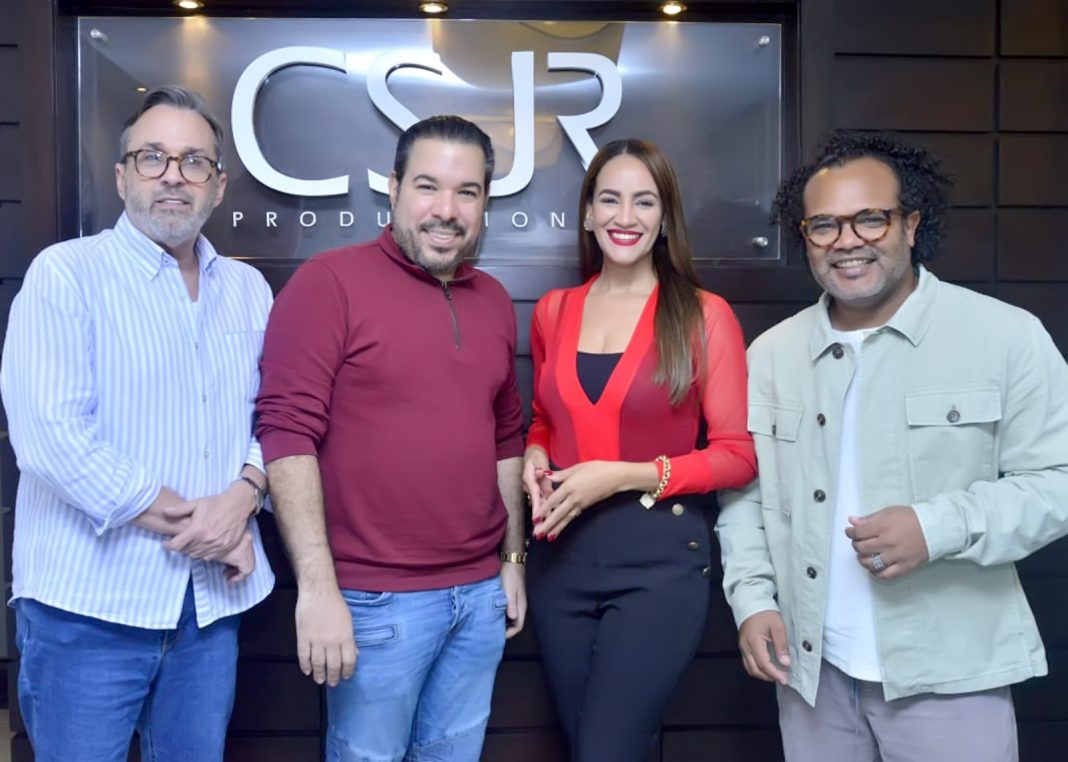 Guillermo Cordero , César Suárez Jr, Wanda Sánchez y Alberto Zayas.