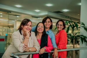Las mujeres deben de tener más equidad salarial de acuerdo a sus competencias y responsabilidades