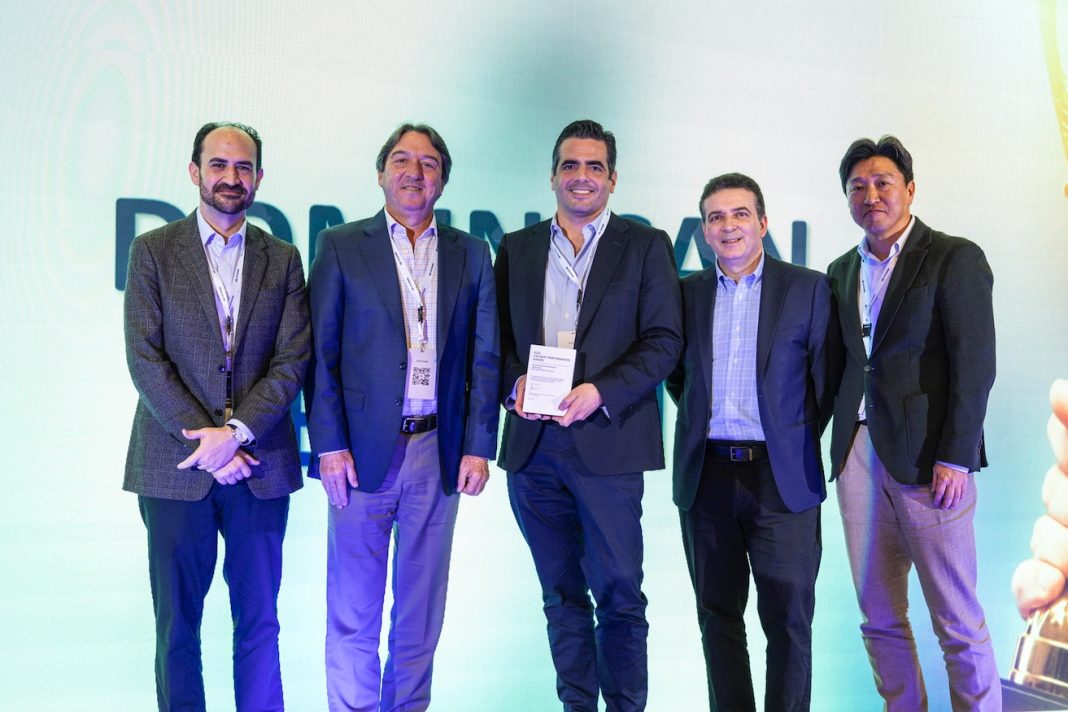 Reconocimiento a Magna