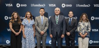 Jeannette Tobar, Josefina González, Javier Triana, Luis Lembert, Diego Lipschitz y Rosa Marubeni Tobar