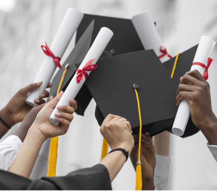 Graduación UASD