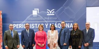Víctor Bautista, Miguel Franjul, Rosanna Ruiz, Pamela Castillo, Alf Álvarez, Ana Bélgica Güichardo y Chris Corcin