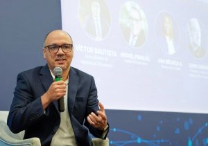 Chris Corcino, fundador y CEO de Intellisys