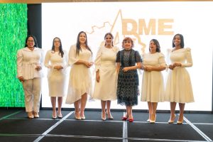 Luisa Fernández Rosa M Pérez Melo  Karen Troncoso Michelle Ortiz  Francia De Pérez Yissel Paulino y Sthephany Rosario