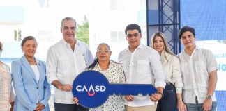 La entrega formal de los 144 apartamentos en Guajimía