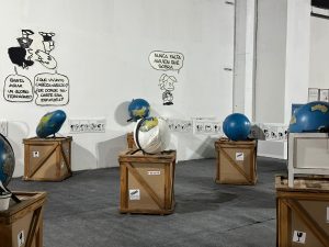 La exposición es más que una simple visita a una galería; es una experiencia interactiva