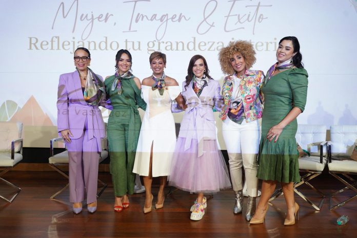 8 de Marzo Mujer, Imagen y exito El evento "Mujer, Imagen y Éxito" reunió a 200 mujeres empresarias para fomentar el empoderamiento femenino.