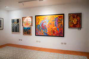 Cuenta con una representación de artistas de RD y el resto del Caribe