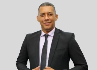 Monchy Roquez es impulsor del crecimiento profesional en el mundo de la locución