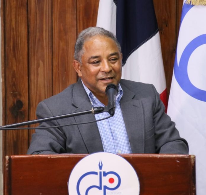 Aurelio Henríquez, presidente del Colegio Dominicano de Periodistas.