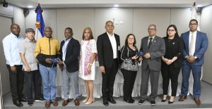 INABIMA-entrega más de RD$2,151 millones a 2,384 maestros jubilados mediante el Decreto 287-24