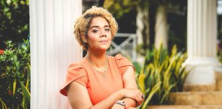La joven empresaria Sara Martínez, asesora de etiqueta y protocolo, fundadora de Sara Martz Consulting Group.
