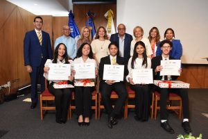 Participantes Premios Oratoria 2025