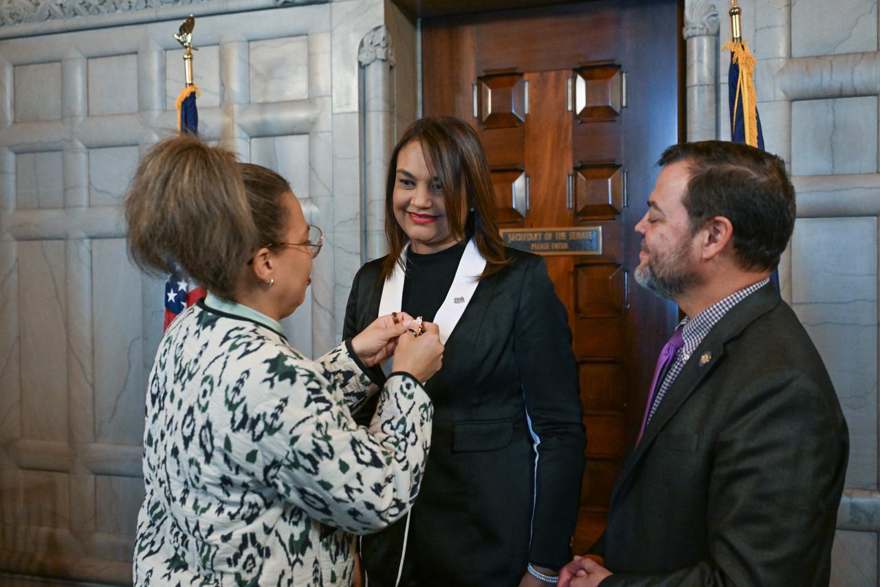 La Federación de Mujeres Empresarias Dominico Internacional- FEM- recibe reconocimiento Internacional.