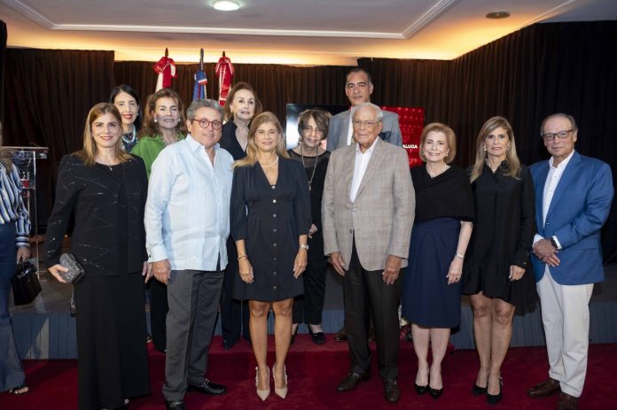 Fundación Amigos del Teatro Nacional y el Teatro Nacional Eduardo Brito Lanzan el Programa de Capacitación Cultural 2025 en Memoria de Doña Amadita Pittaluga de González.