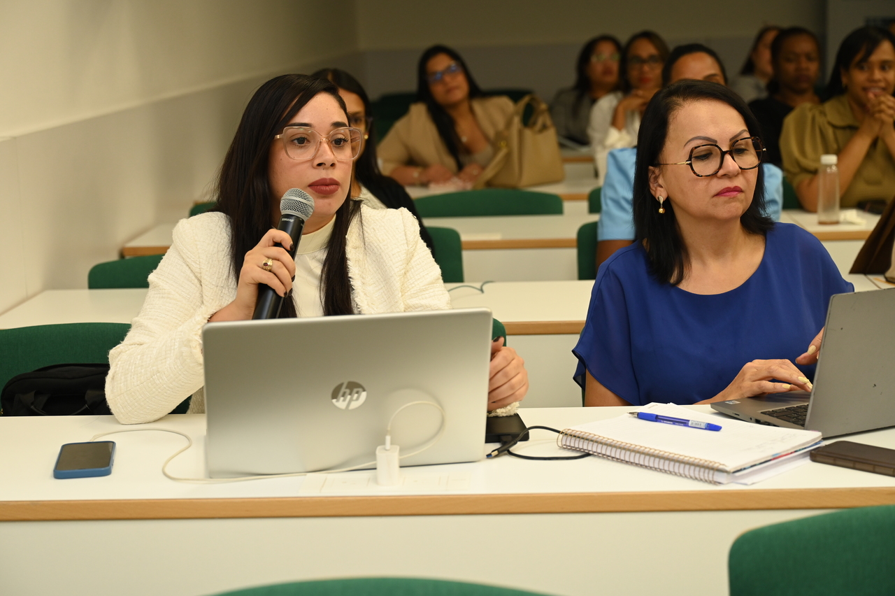ADOARH lidera debate sobre la transformación laboral en RD con expertos internacionales.
