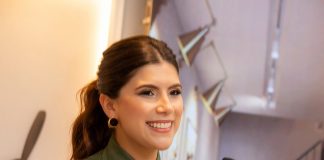 Paloma Rodríguez: una voz dominicana que conquista el mundo del voice over.