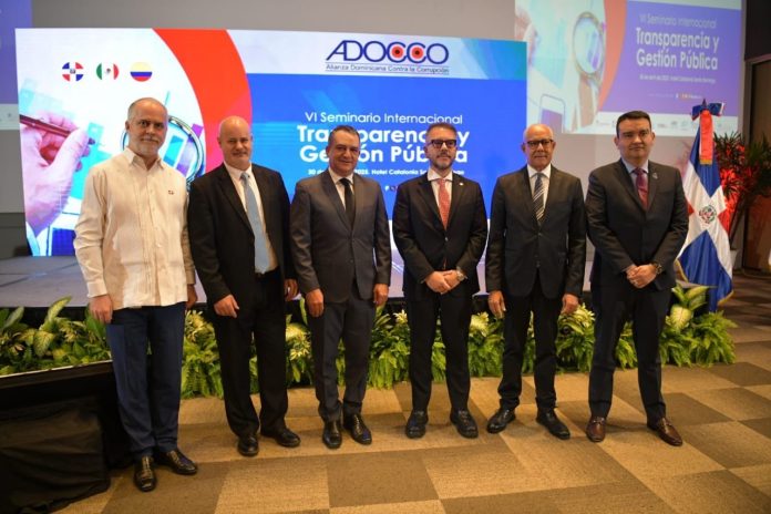 ADOCCO realiza con éxito el VI Seminario Internacional Transparencia y Gestión Pública