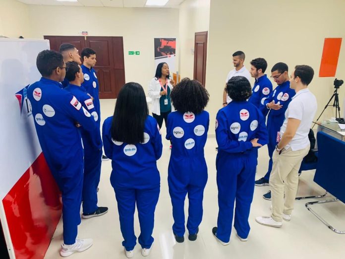 "Quiero ser piloto" se destaca como finalista en los ATM Awards 2024.