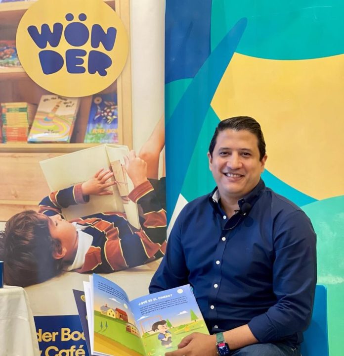 Lanzan libro infantil "El pequeño Salo descubre el valor del dinero" para promover la educación financiera desde temprana edad.