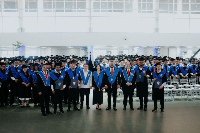 ITLA gradúa a 631 nuevos profesionales de diversas áreas tecnológicas en su XVIII graduación ordinaria.