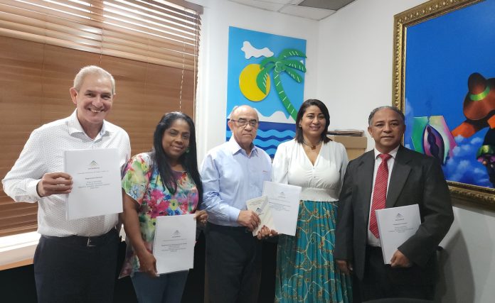 Adompretur convoca elecciones para el período 2025-2027 Adompretur convoca elecciones para el período 2025-2027.