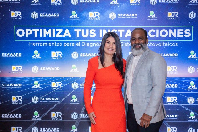 Punto Market y Seaward formalizan alianza para impulsar el avance tecnológico del sector fotovoltaico en República Dominicana.