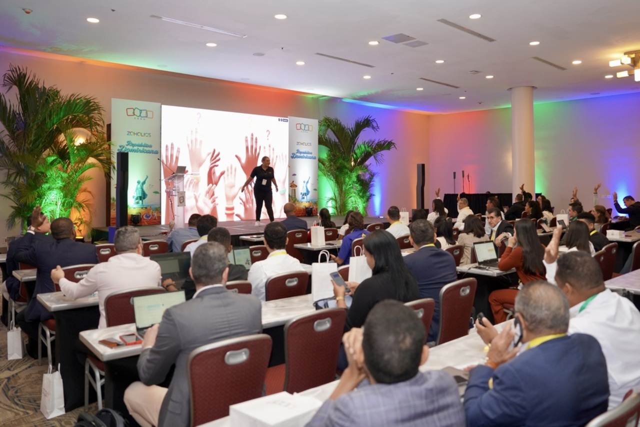 Zoholics celebra con éxito su primera jornada en transformación digital en RD.