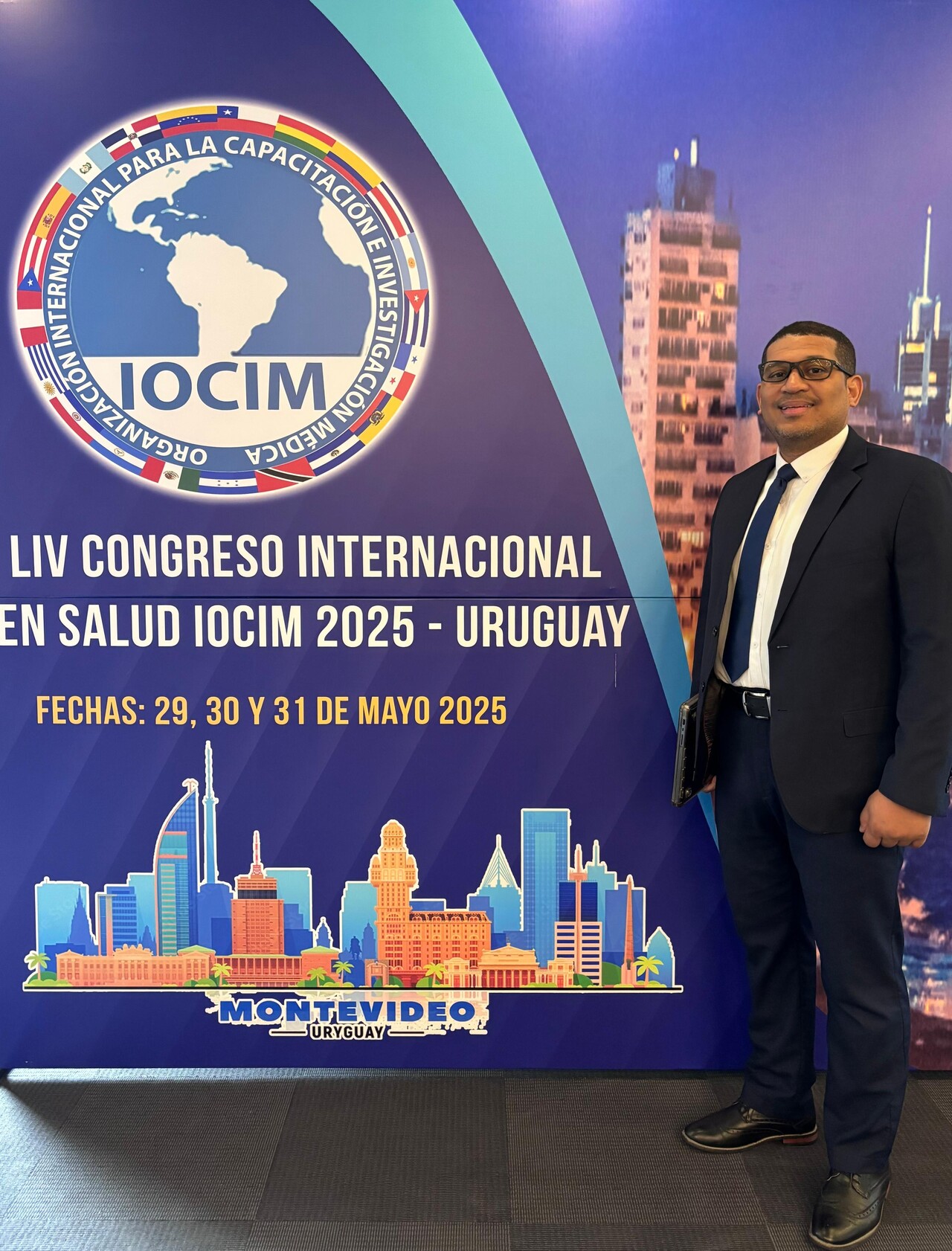 El Dr. Ramón Saldaña Matar es reconocido internacionalmente como el profesional más destacado de la salud 2024-2025 en su especialidad de Cirujano Ortopeda.
