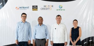 Alumnos de Pedro Brand presentan ideas innovadoras para mejorar el tránsito.