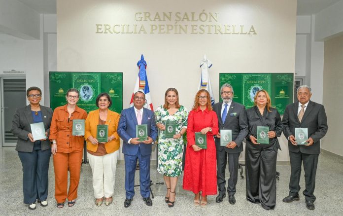 Ministerio de la Mujer presenta libro “Ercilia Pepín, ejemplo de enseñanza, patriotismo y dignidad”, escrito por Euri Cabral.