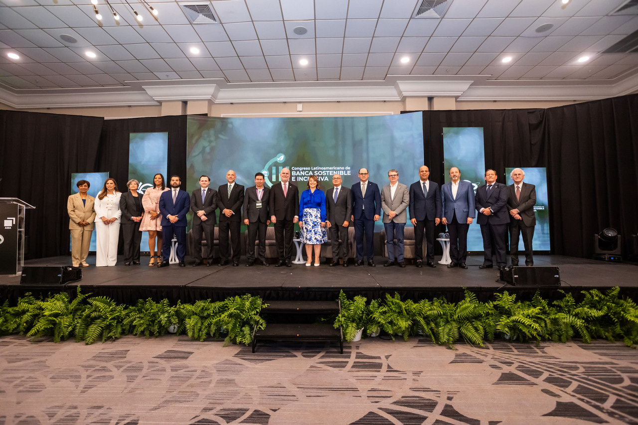 BHD recibe premio por su contribución a los Objetivos de Desarrollo Sostenible.