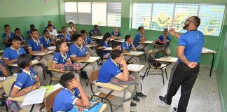 Ministro de Educación da un gran paso de avance.