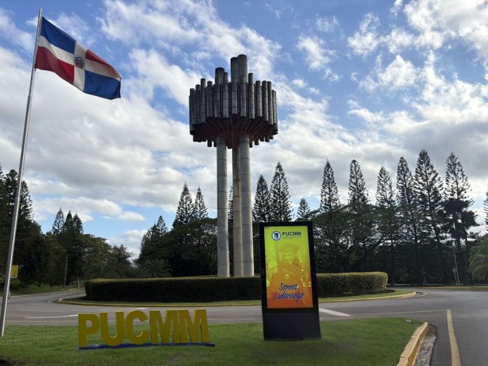 PUCMM lidera el ranking QS 2026 en empleabilidad y reputación académica. PUCMM lidera el ranking QS 2026 en empleabilidad y reputación académica.