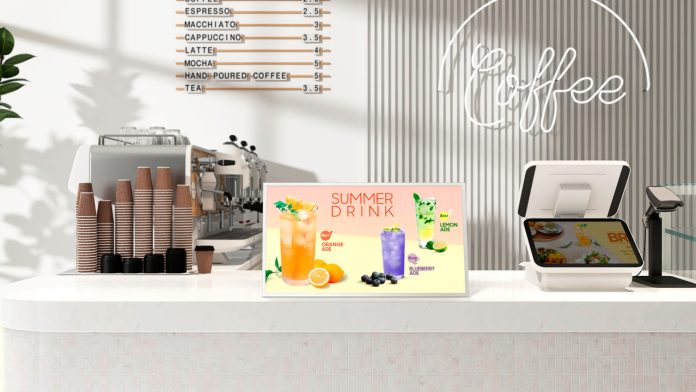 Samsung lanza Color E-Paper ofreciendo señalización digital de gran impacto y bajo consumo para empresas.