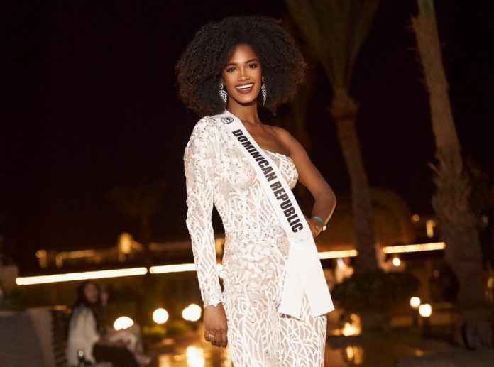 Smarling Mañón Orgullo Dominicano en Top Model of the World 2025.