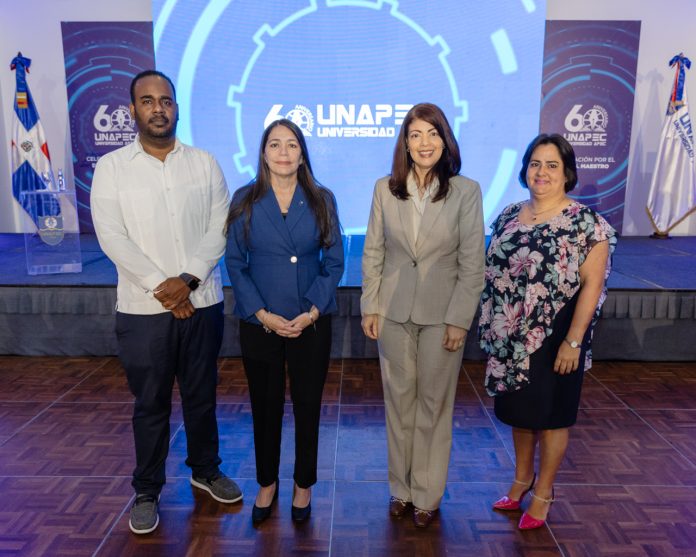 UNAPEC reúne a educadores para debatir innovación, inteligencia artificial y retos futuros