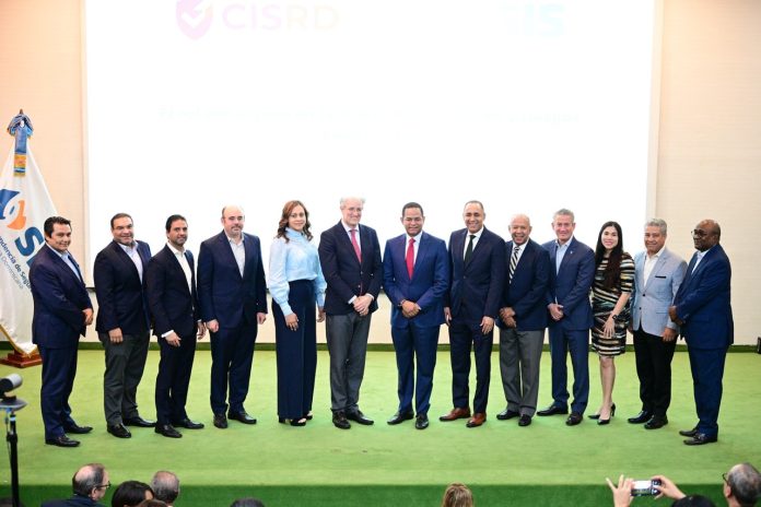 Superintendente de Seguros de Costa Rica y ASSAL propone replantear modelo asegurador ante desafíos globales.