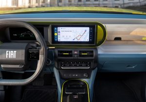 Fiat lanza el primer auto fabricado con material reciclado de envases de bebidas de cartón post consumo