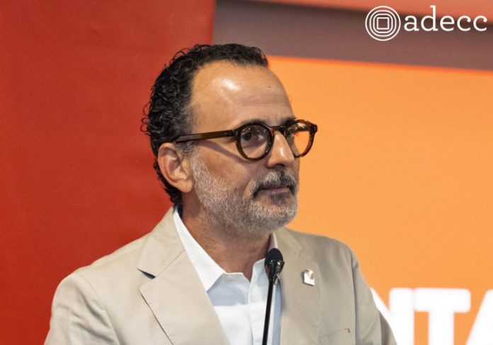 ADECC llama a revisar artículo 79 de Ley de Contrataciones Públicas para preservar profesionalización de campañas estatales