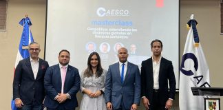 Especialistas analizan escenario geopolítico actual en una clase maestra