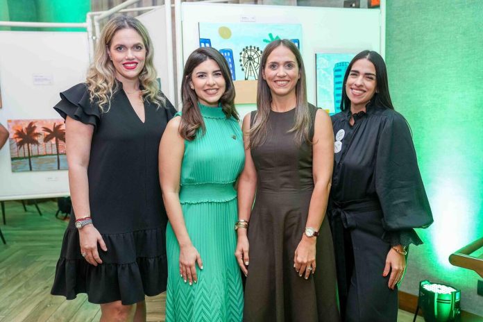 "Arte con Propósito" una exposición que apoyo a jóvenes con discapacidad.