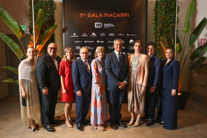 Macarfi celebra su tradicional gala por primera vez en RD y da reconocimientos. Macarfi celebra su tradicional gala por primera vez en RD y da reconocimientos.
