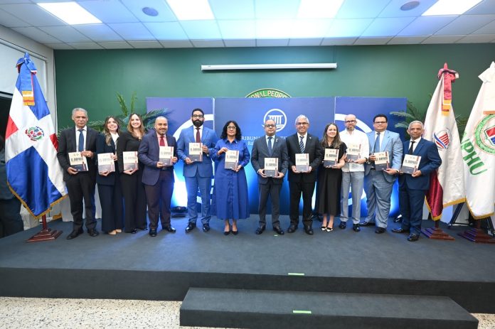 TC y UNPHU presentan “El amparo”: nuevo análisis integral y variado del recurso constitucional.
