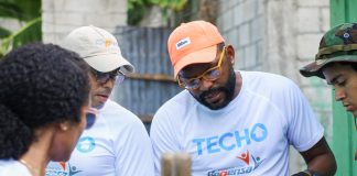 La Fundación Bepensa y TECHO brindan acceso a agua en Los Alcarrizos.